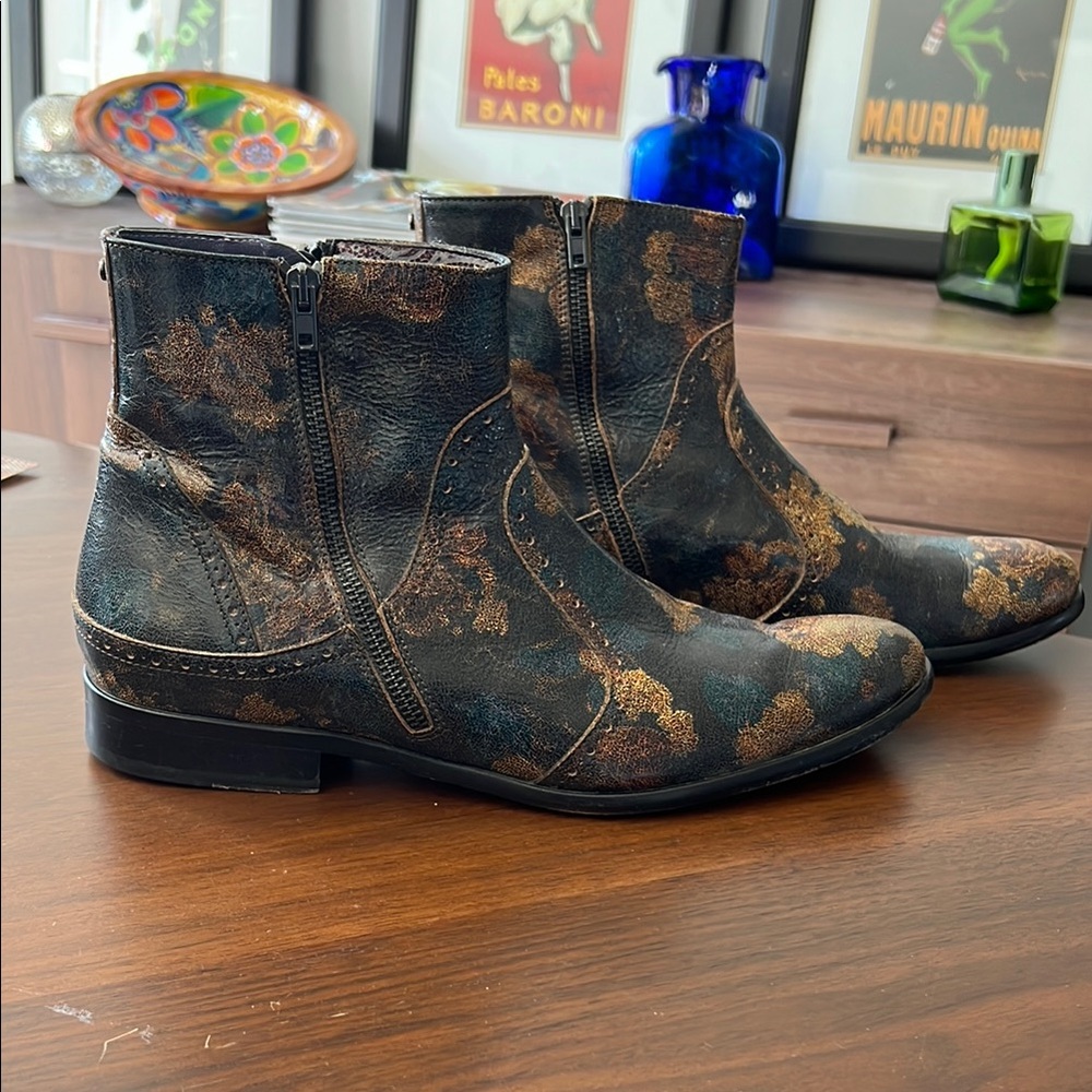 Robert Graham Vandam Leather Zipper Ankle Boots